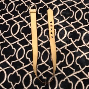 Gap cream/yellow women’s belt